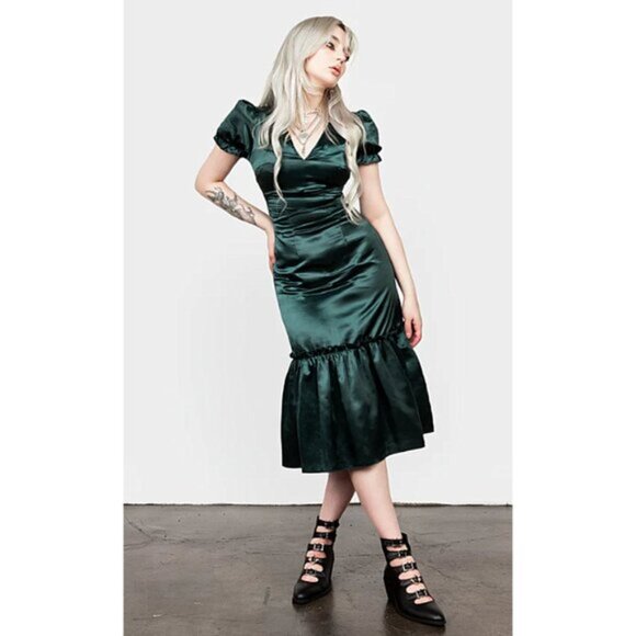 Disturbia Dresses & Skirts - DISTURBIA Moss satin midi tier ruffle bow dress